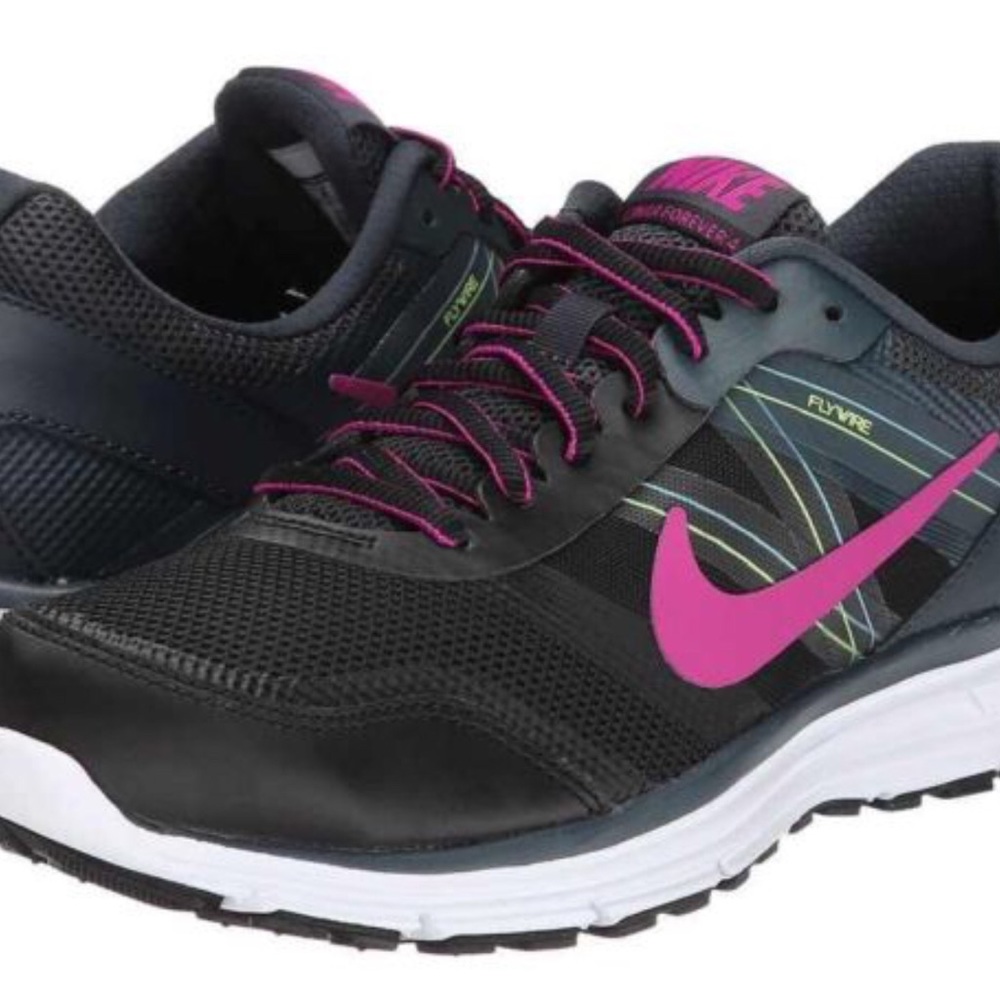 Nike Woman 🚫 S O L D